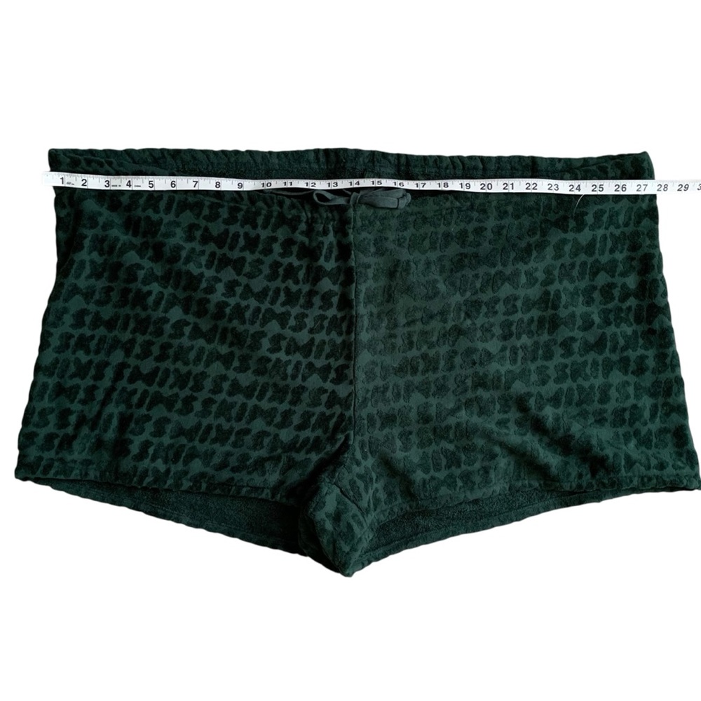 SKIMS Spa Terry Logo Shorts! Retail $58 - Picture 7 of 10